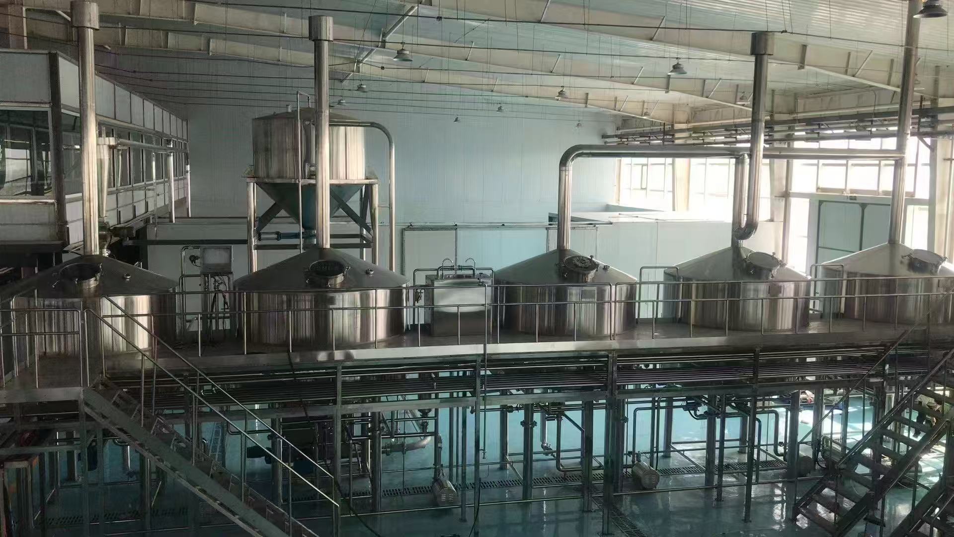 无锡精酿啤酒设备厂—精酿啤酒设备主要生产工艺与核心技术
